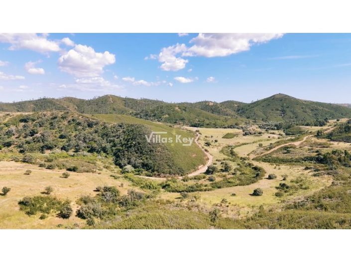 Image No.6-2 Bed House for sale