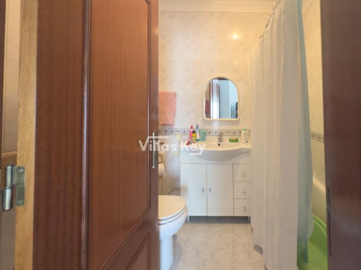 Image No.13-2 Bed Apartment for sale