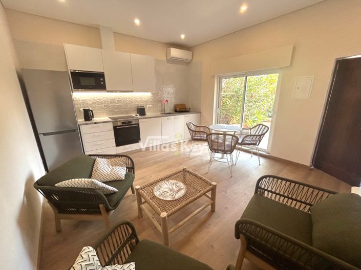 Image No.23-7 Bed House for sale