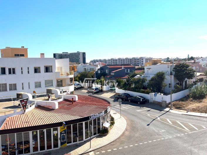 Image No.31-7 Bed House for sale