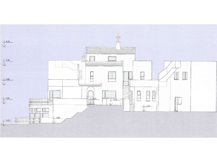 Image No.40-7 Bed House for sale