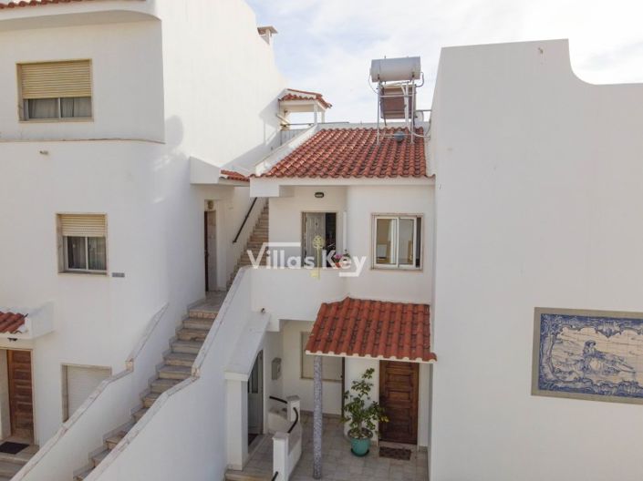 Image No.24-2 Bed Apartment for sale