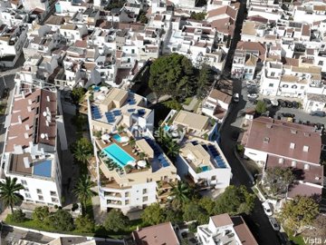 3 Bed Apartment for sale