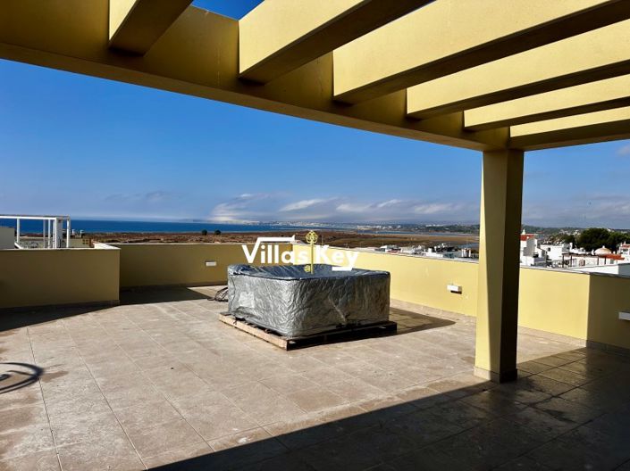 Image No.7-3 Bed Apartment for sale