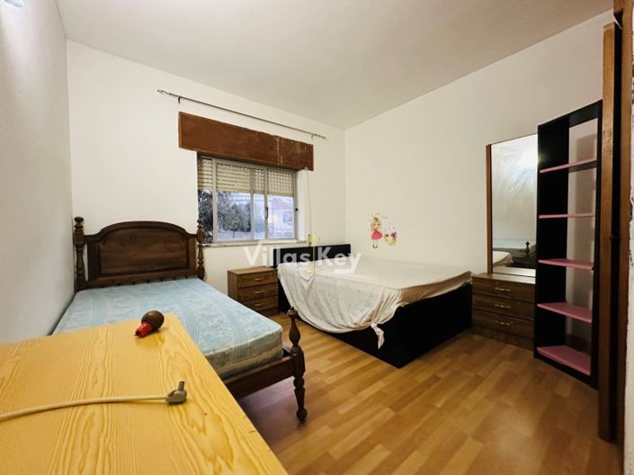 Image No.12-2 Bed Apartment for sale