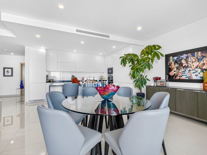 Image No.18-3 Bed Apartment for sale