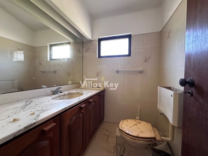 Image No.22-3 Bed House for sale