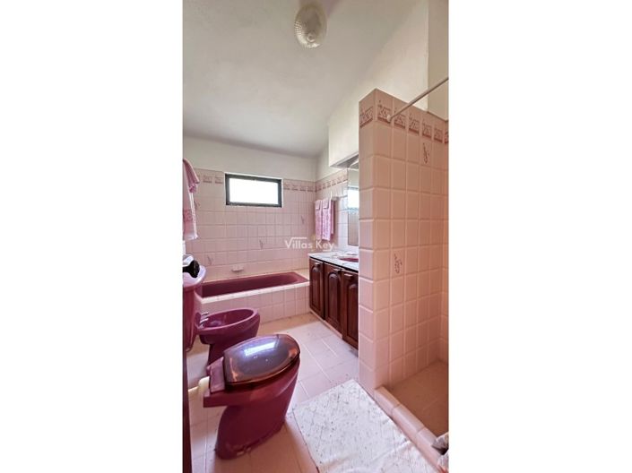 Image No.30-3 Bed House for sale