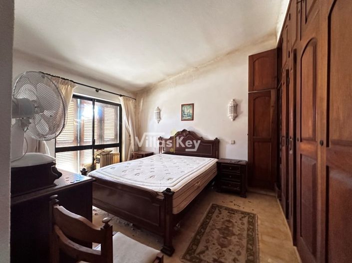 Image No.37-3 Bed House for sale