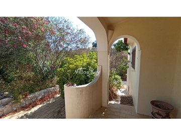 id8793ab01-0000-0500-0000-000016fa0605