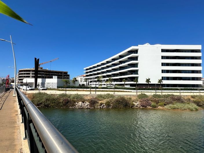 Image No.24-2 Bed Apartment for sale