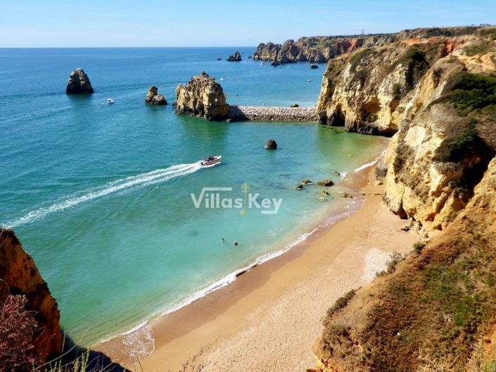 Image No.30-3 Bed Apartment for sale