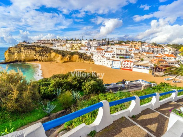 Image No.22-2 Bed Apartment for sale