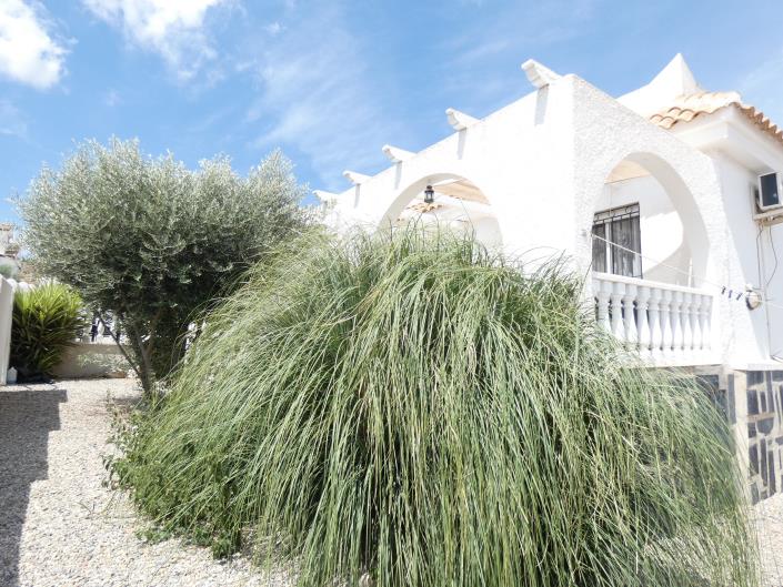 Image No.32-2 Bed Villa / Detached for sale