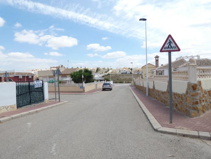 Image No.27-2 Bed Villa / Detached for sale