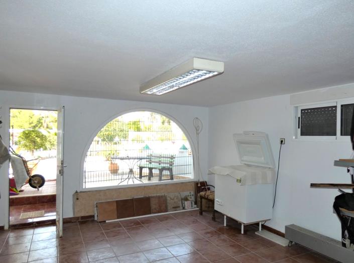 Image No.27-5 Bed Villa / Detached for sale