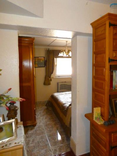 Image No.38-5 Bed Villa / Detached for sale