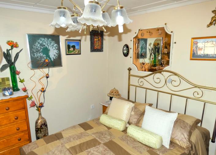 Image No.39-5 Bed Villa / Detached for sale