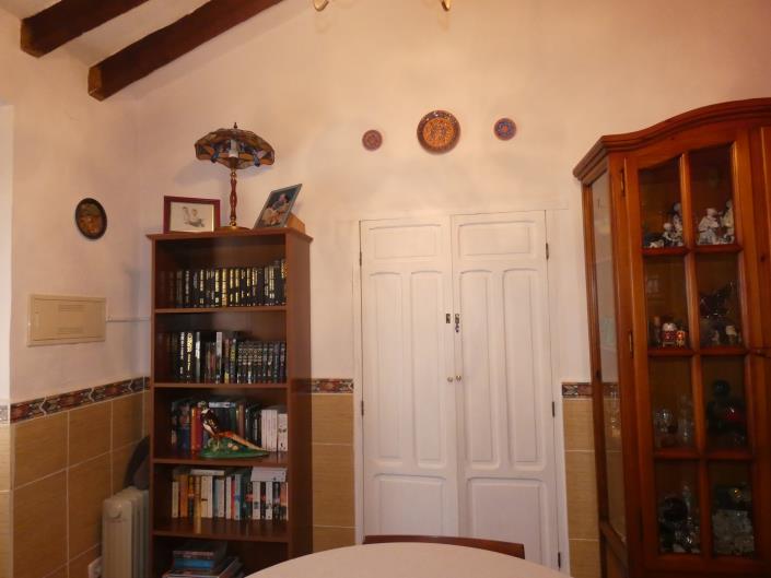 Image No.20-3 Bed Country Property for sale