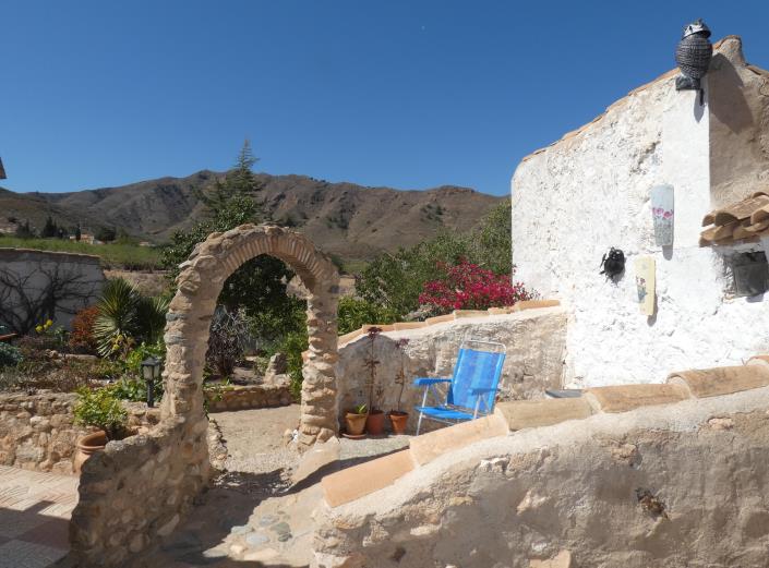 Image No.49-3 Bed Country Property for sale