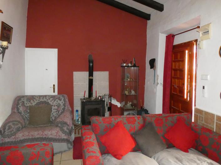 Image No.10-2 Bed Country House for sale