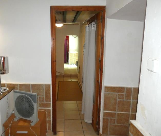 Image No.18-2 Bed Country House for sale