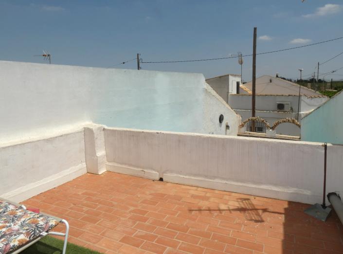 Image No.29-2 Bed Country House for sale