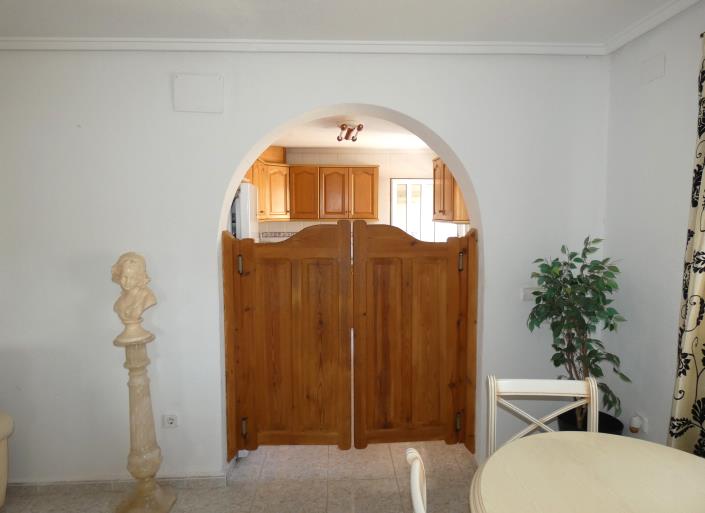 Image No.23-6 Bed Villa / Detached for sale