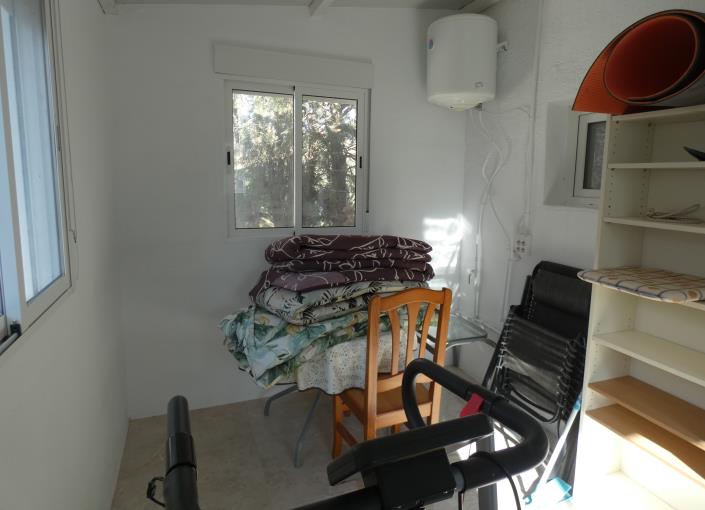 Image No.33-6 Bed Country Property for sale