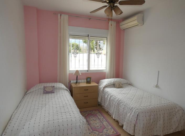 Image No.13-3 Bed Country House for sale