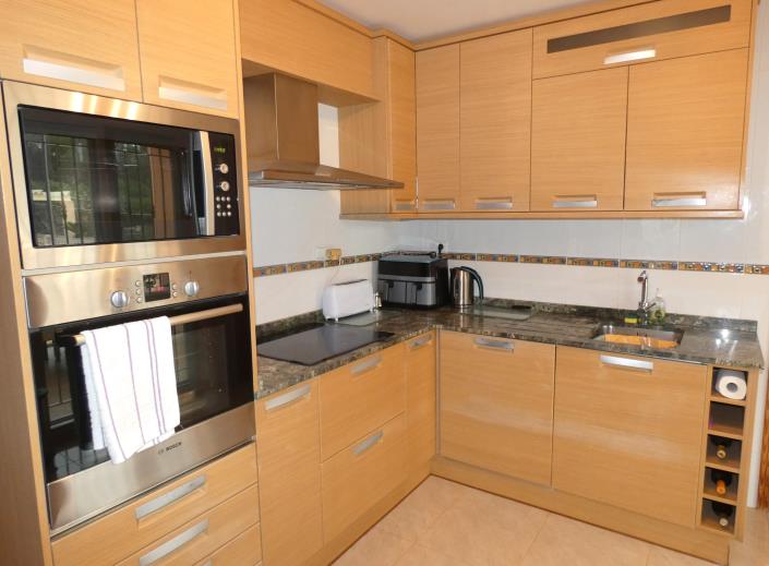 Image No.35-3 Bed Country House for sale