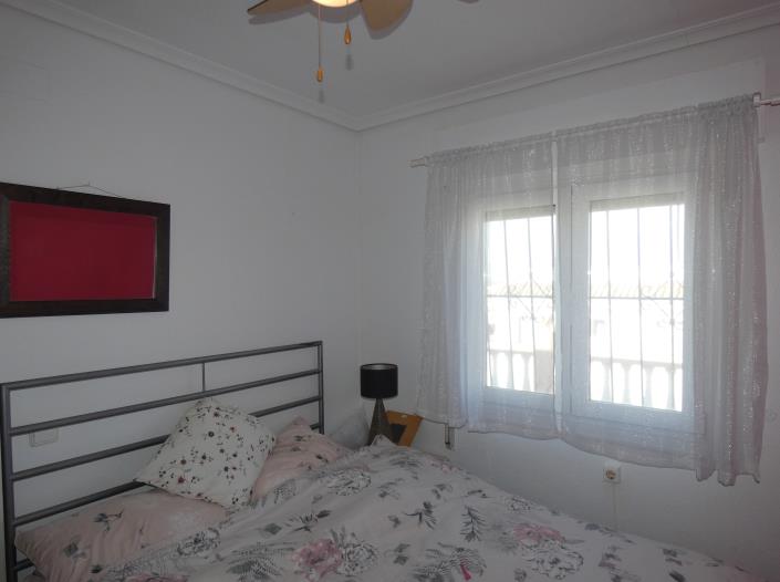 Image No.22-2 Bed Villa / Detached for sale