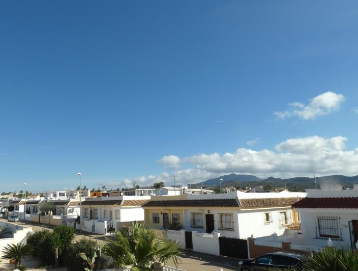 Image No.37-2 Bed Villa / Detached for sale