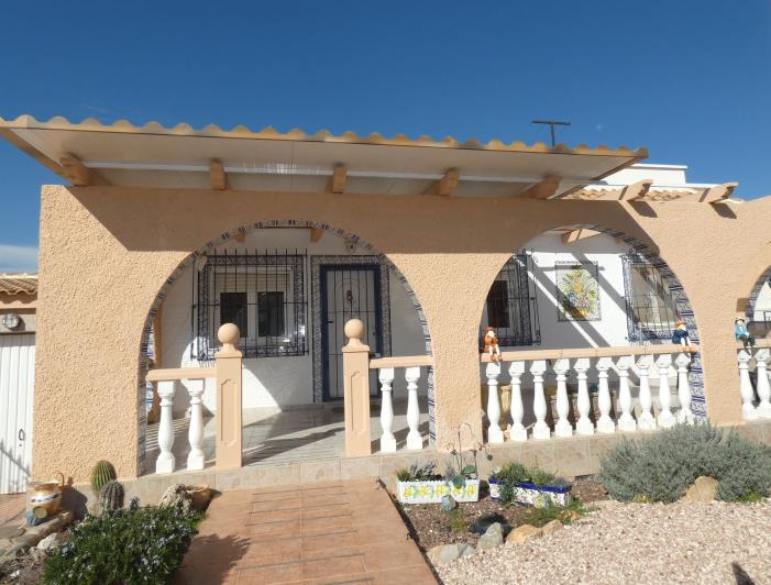 Image No.60-2 Bed Villa / Detached for sale