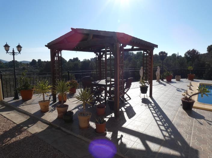 Image No.37-5 Bed Country Property for sale