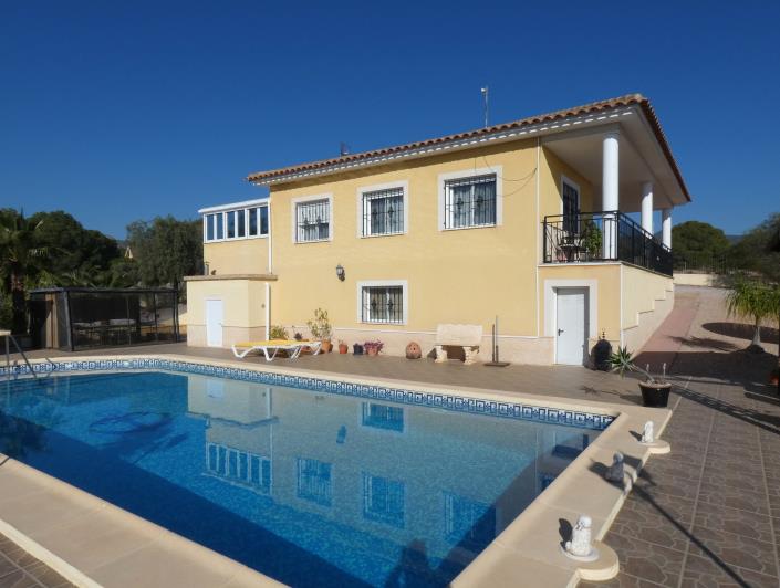 Image No.41-5 Bed Country Property for sale