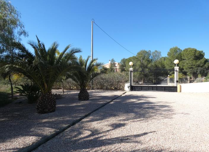 Image No.59-5 Bed Country Property for sale