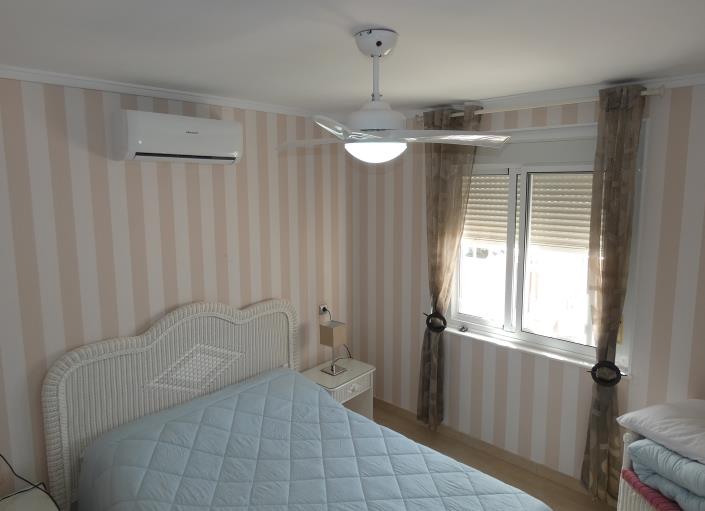 Image No.15-3 Bed Villa / Detached for sale