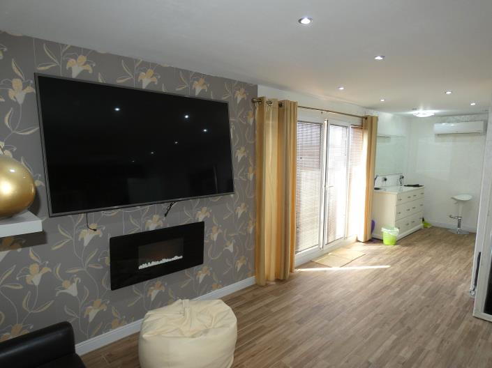 Image No.28-3 Bed Villa / Detached for sale