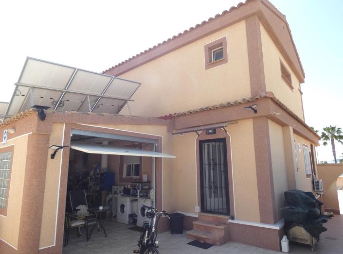 Image No.61-3 Bed Villa / Detached for sale