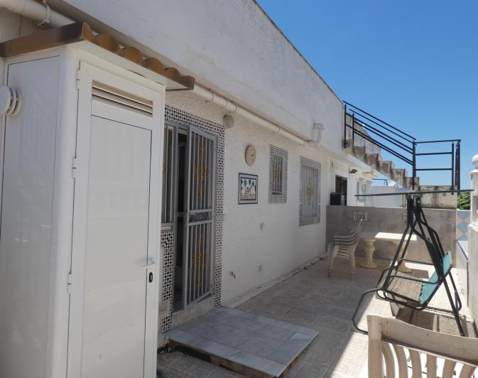 Image No.37-2 Bed Villa for sale