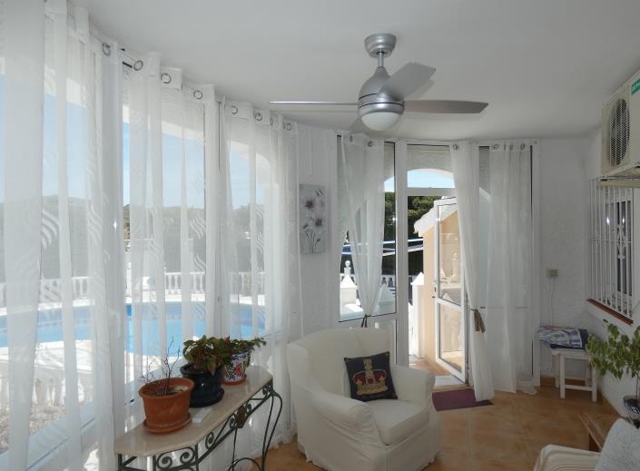 Image No.8-3 Bed Villa / Detached for sale