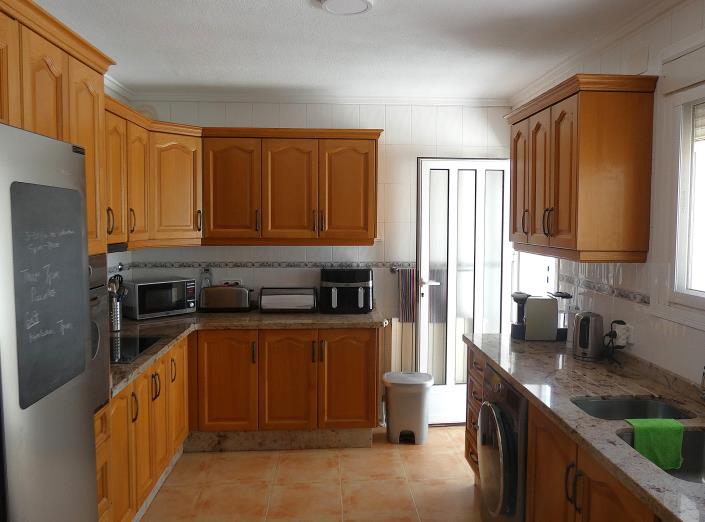 Image No.30-3 Bed Villa / Detached for sale