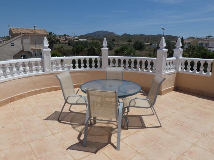 Image No.43-3 Bed Villa / Detached for sale