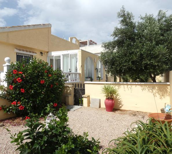 Image No.59-2 Bed Villa / Detached for sale