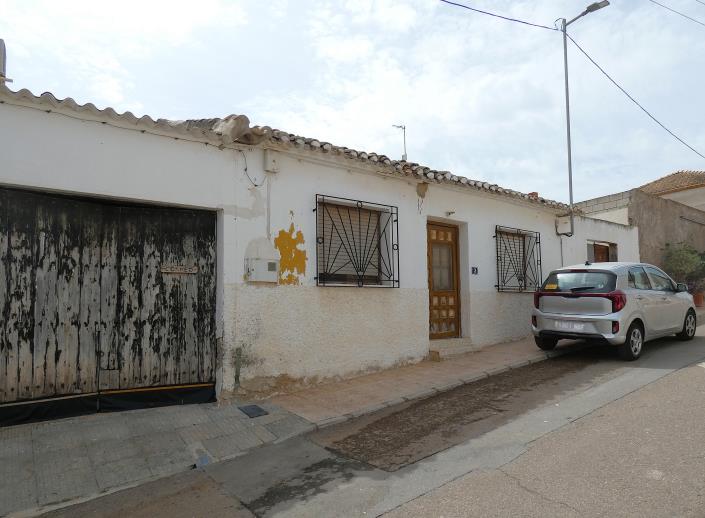 Image No.2-4 Bed House/Villa for sale