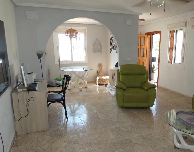 Image No.8-4 Bed Villa / Detached for sale