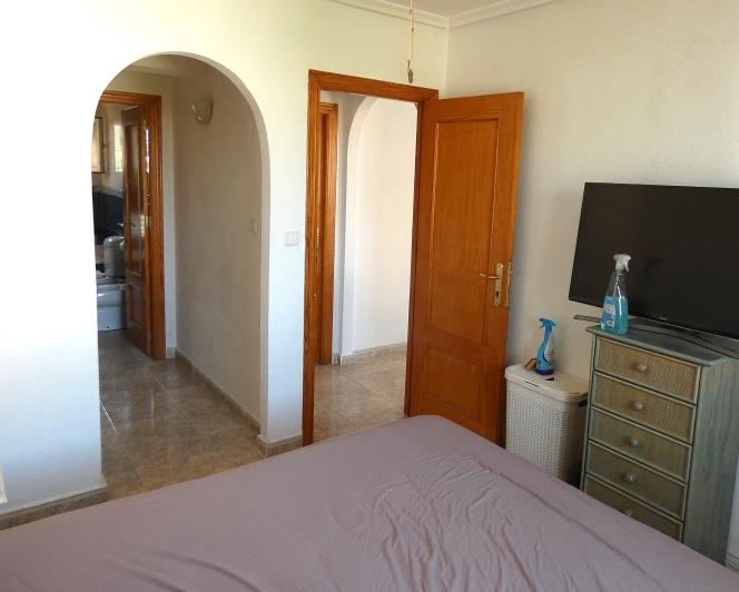 Image No.16-4 Bed Villa / Detached for sale