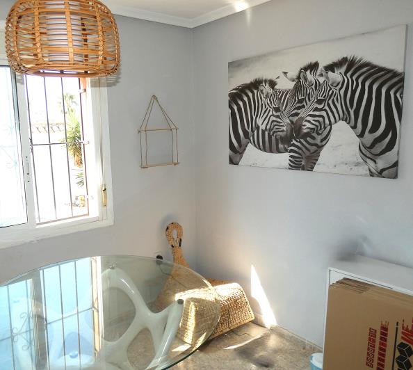 Image No.24-4 Bed Villa / Detached for sale