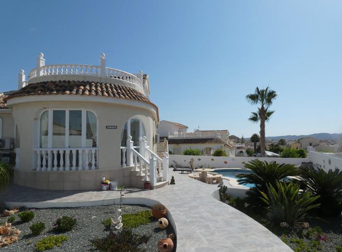 Image No.49-3 Bed Villa / Detached for sale